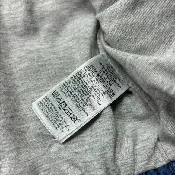 Baby Gap Mickey Mouse Down Coat c Disney 0-6 Months - Picture 9 of 10